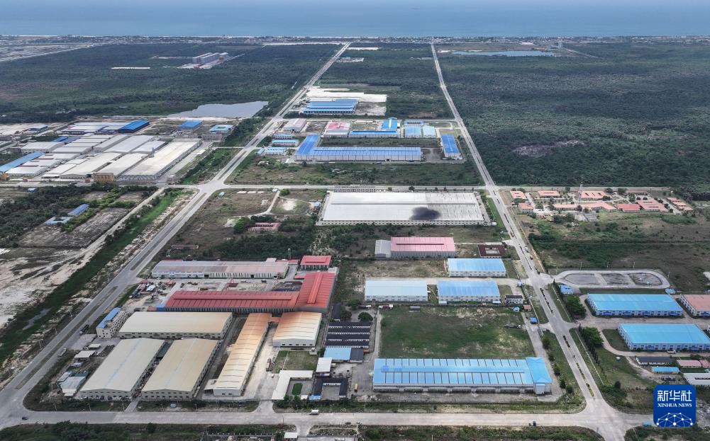 This is a drone photo taken on March 1, 2024 in a corner of the Leki Free Trade Zone in Lagos, Nigeria. Photo by Xinhua News Agency reporter Han Xu