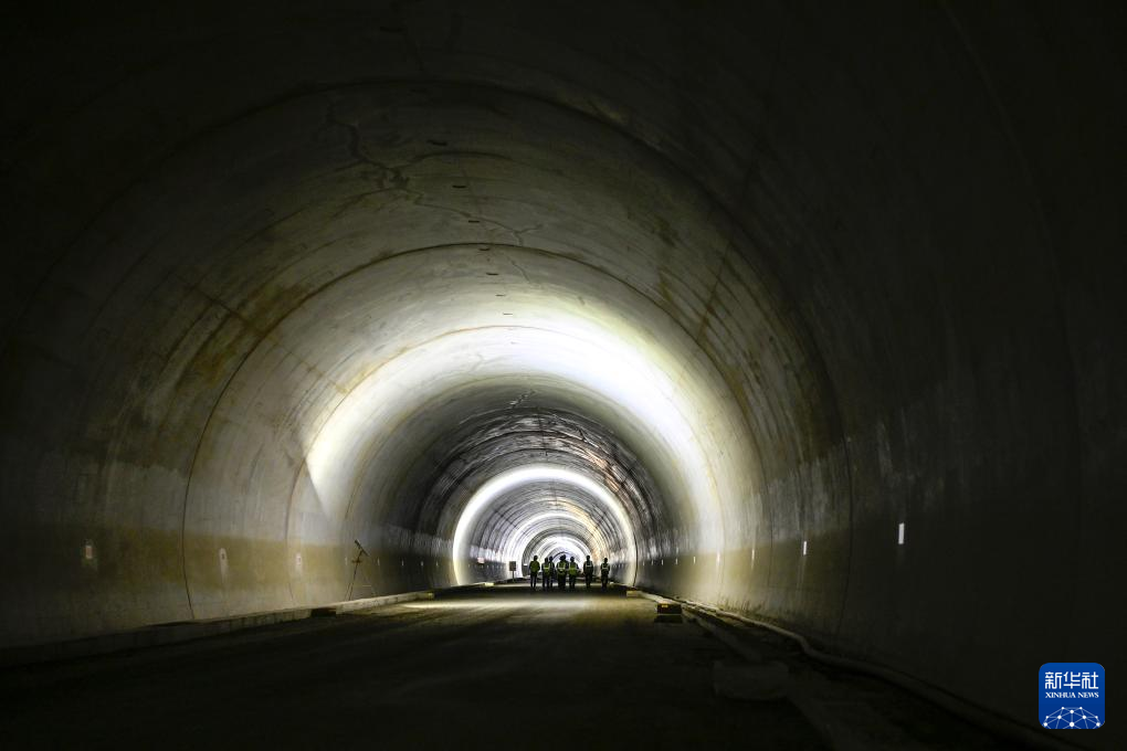 This is the interior of the Machu Picchu highway tunnel constructed by China Railway Tunnel Bureau, captured on June 23 in the Cusco Region of Peru. Photo by Xinhua News Agency reporter Li Muzi