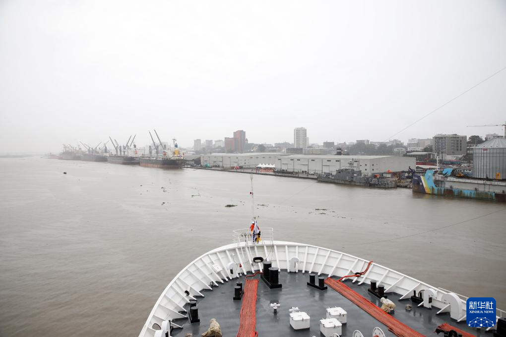 On October 7th, the Chinese Navy's 