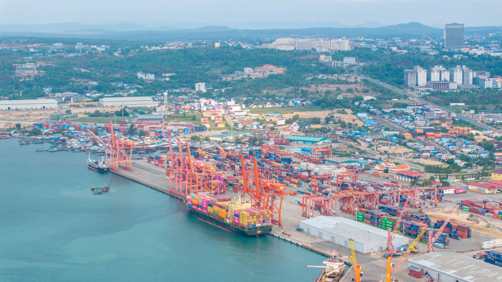 ↑ Drone captured footage of the Sihanouk Port container terminal.