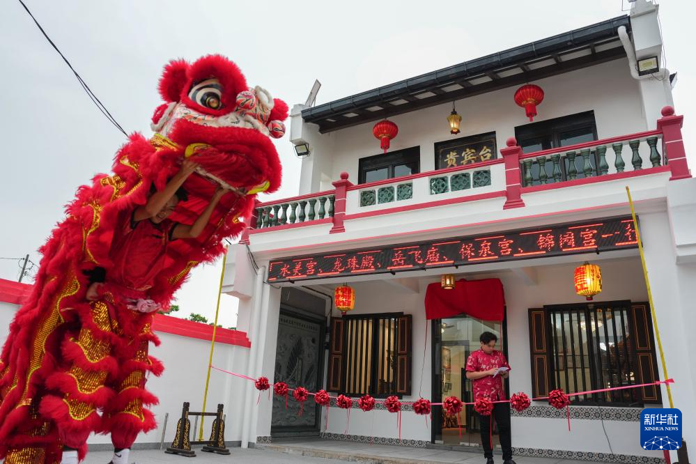 This is the Malaysia China Royal Mail Ship Museum captured on March 29th in Malacca, Malaysia. Photo by Xinhua News Agency reporter Chen Zeguo